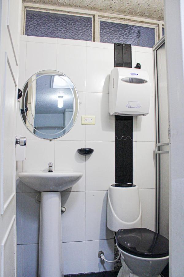 El Cable Hostal Manizales Ngoại thất bức ảnh